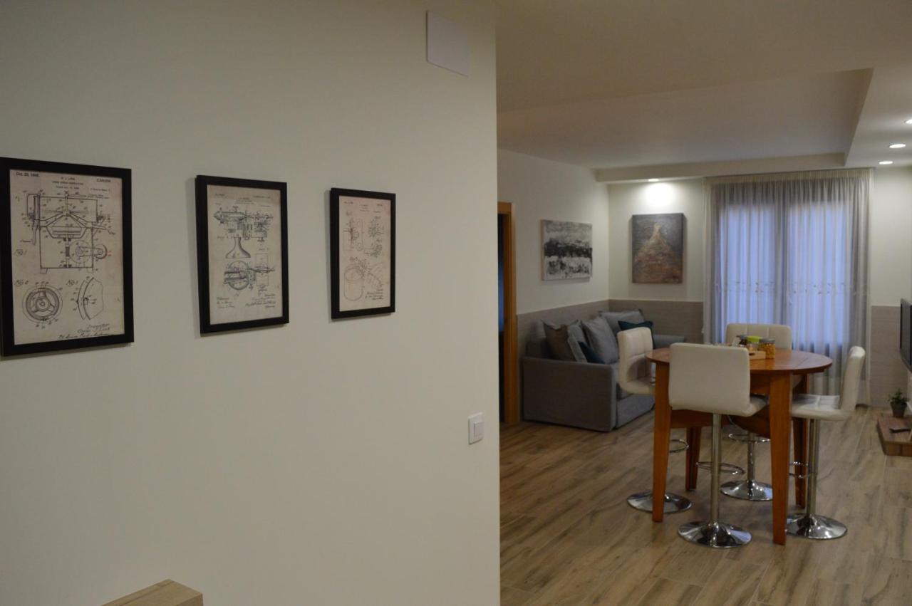 Casa Del Carmen I - Parking Incluido Apartment Tudela Bagian luar foto